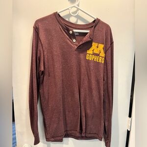 University of Minnesota long sleeve shirt in size large